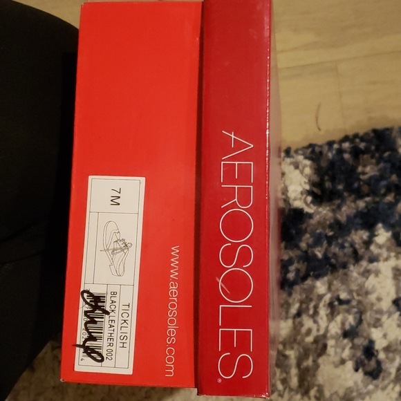 shoes - Picture 6 of 6